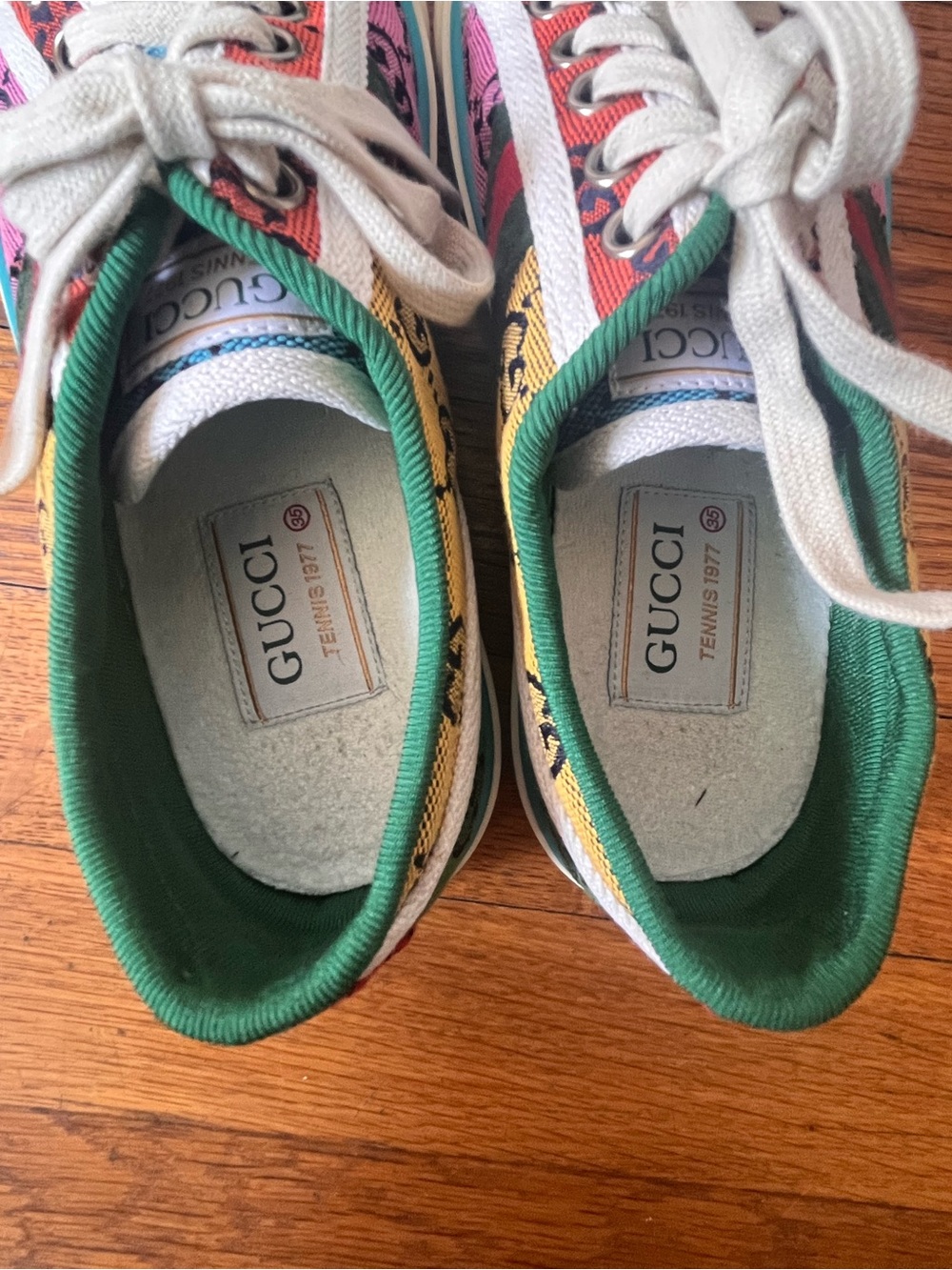 Gucci Multicolor GG Canvas Low-Top Sneakers - Picture 4 of 8